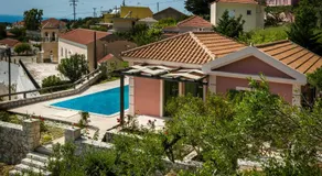 Villa avec jardin, jacuzzi et piscine privée | Vue jardin | Adaptée au travail à distance - Image 5
