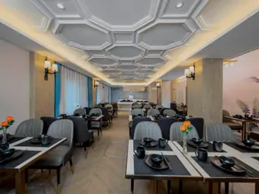 Vienna International Hotel Lanzhou Chengguan District Railway Station Wuqianshan Park - Image 2