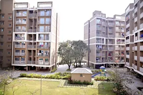 SparksFly 2BHK Serviced Apartment Panvel - Image 2