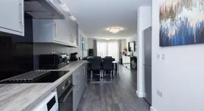 Waters Edge - Image 5