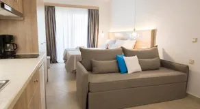 Porfyris Studios and Apartments - Image 2