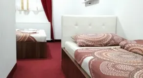 Motel Dreams - Image 2