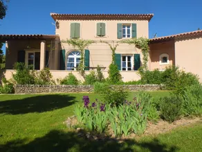superb house with private swimming pool - Image 5