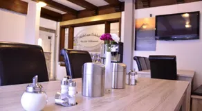 Hotel am Schloss - Image 4