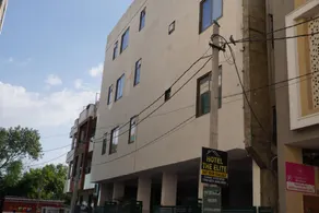 Hotel The Elite - Image 5