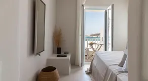 Om Living Milos - Image 2