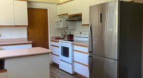 6 bedroom house - Image 3