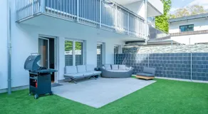 Lit Living: Luxus - Box Spring - Parking - Terrace - Image 4