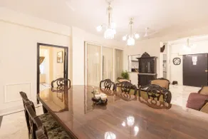 Zamindar Suite on Park St. - Image 3