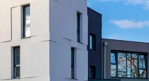 4 SMART HOTEL - Image 4