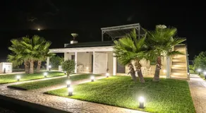 Aqua Sea Relais, Luxury Apartment & Pool - Image 2