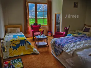 James hotel - Image 5