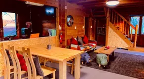 Tomy's Log House - Need CAR - Image 4