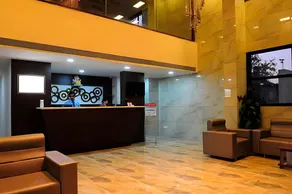 Super Townhouse Anand Formerly Hotel The Maison - Image 2