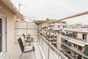 Acropolis Area Flat with Parthenon Views - Image 4