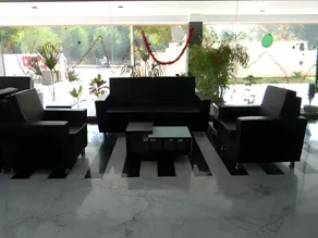 Hotel Planet Landmark - Image 3