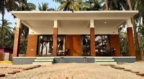 Navasharada's White Sand Beach House - Image 5