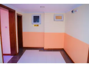 Red Ruby Hotel - Image 4