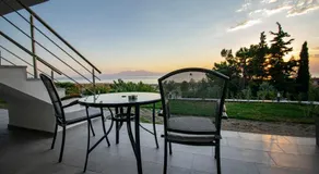 Heraclea Luxury Suites - Image 4