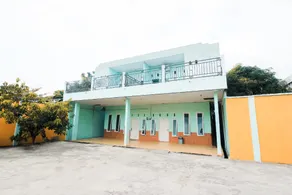OYO 2434 Tiaz 2 Homestay - Image 2