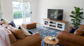 Corner Cottage- Pool Table, WiFi, AC & Firepit - Image 2