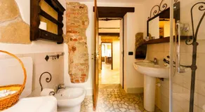 La Morra Flats - Image 2