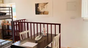 Kingslanding Old Town Hostel - Image 3