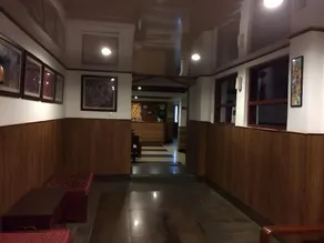 Changlo Chen Hotel - Image 4