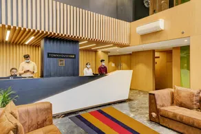 Townhouse OAK Kzar Corporate Hotel Near Sealdah Railway Station - Image 5