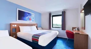 Travelodge Southport - Image 5