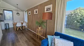 Bungalow 024 - Image 2