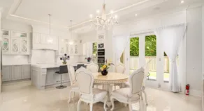 Vancouver Shangrila House - Image 3