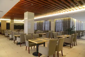 Pucheng Hotel - Image 2