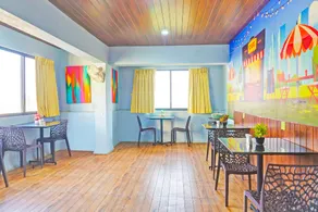 Townhouse Amanora Park Town Formerly Samrat Inn - Image 3