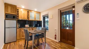 Stonewell Cottages and Vineyards - Image 3