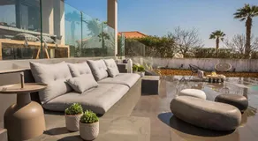 Superior Luxury Villa with Private Pool! - Image 4