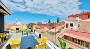 Atypicap Capsule Hostel - Image 3