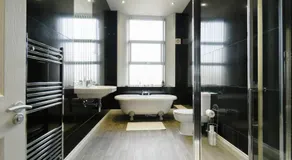 Suite in the heart of Great Harwood - Image 2