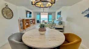 Crescent Beach Club 4D - Image 3