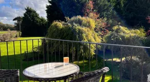 Reynolds Farm Guesthouse - Image 4
