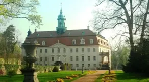 Ruhig und spartanisch Wohnen im Denkmal - Image 5