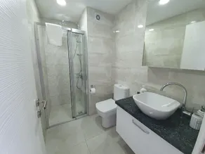 Bright & Elegant Apartment - Kyrenia(Girne) Centre - Image 3