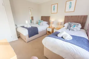 The Wren Suite Apartment - Image 2