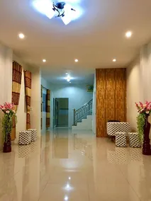 Apinsaya House. - Image 5