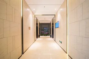 Laisite Theme Apartment (Guangzhou Science City, Greenland Central Plaza) - Image 4