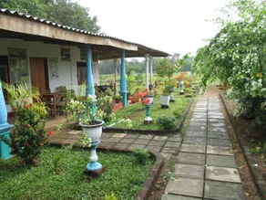 Village Garden Inn - Image 5