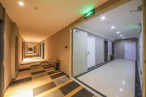 Shell Hotel Zhengzhou East High-Speed Railway Station Zhengdong Commerical Center - Image 2