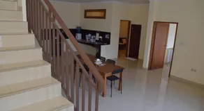 Kerinci Hill Holiday Home, Dago Golf (for families only) - Image 4