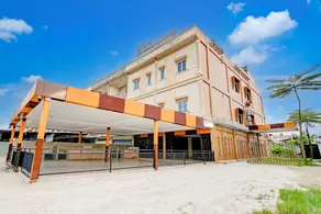 Dancenter King's Homestay - Image 3