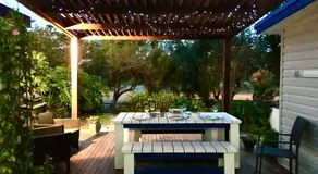 SHELLHARBOUR BEACH COTTAGE - Stroll to Beach flags - Back gate straight to Beach, Front gate walk to new Marina - Image 2